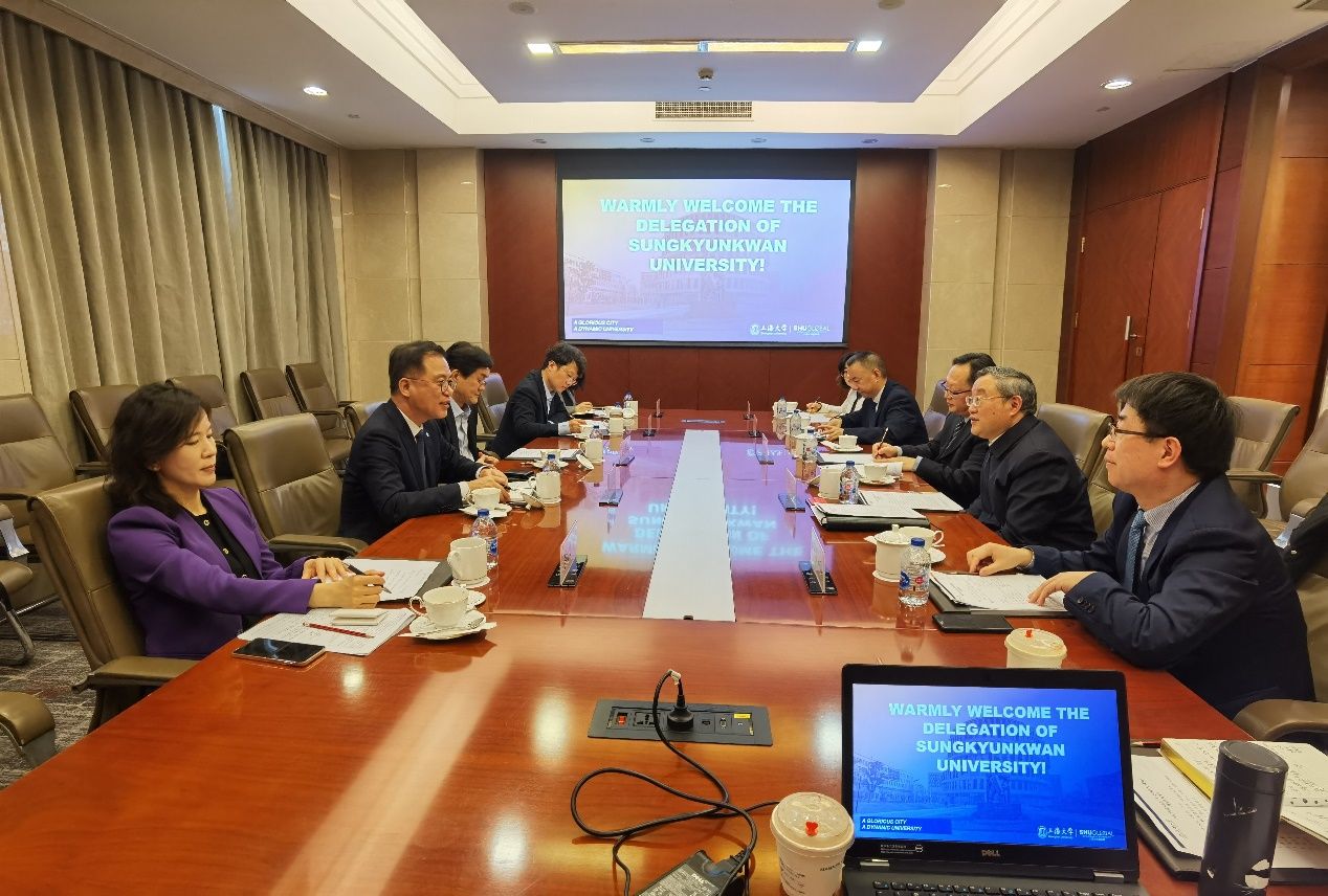 韩国成均馆大学校长刘址范一行会见尊龙凯时-尊龙凯时