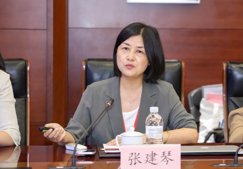 传承 立异 开拓 进取——尊龙凯时校友会外国语学院校友分会第三届理事会第四次聚会顺遂举行-尊龙凯时