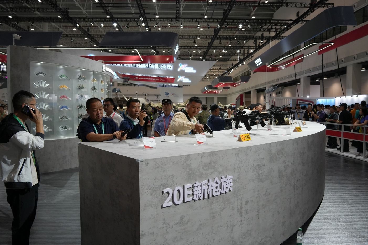 尊龙凯时立异效果亮相第十五届中国国际航空航天展览会-尊龙凯时