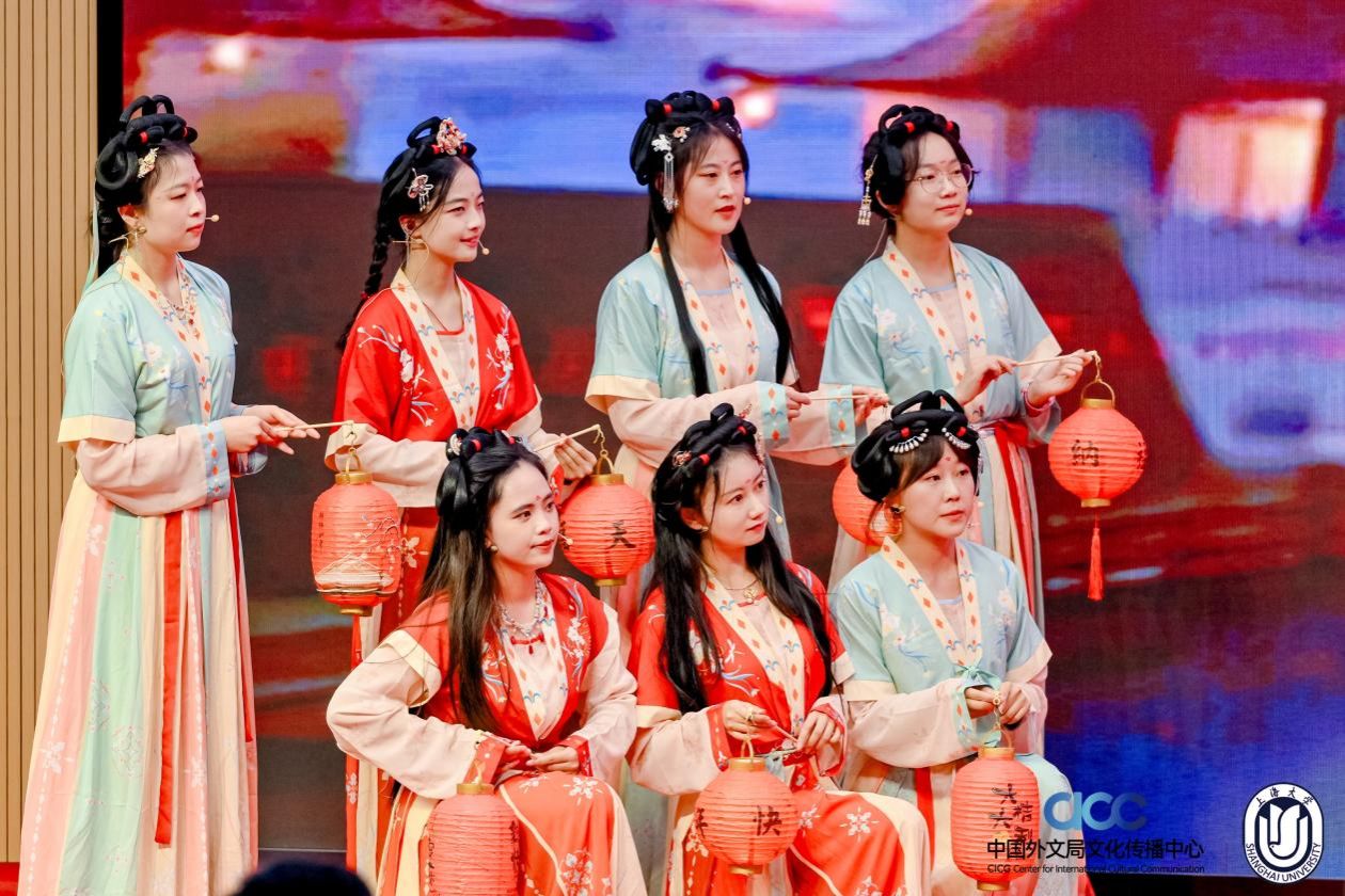 “诗词共美  山海同吟” 2024全球中华诗词吟诵大会暨第八届中华诗词吟诵大会乐成举行-尊龙凯时