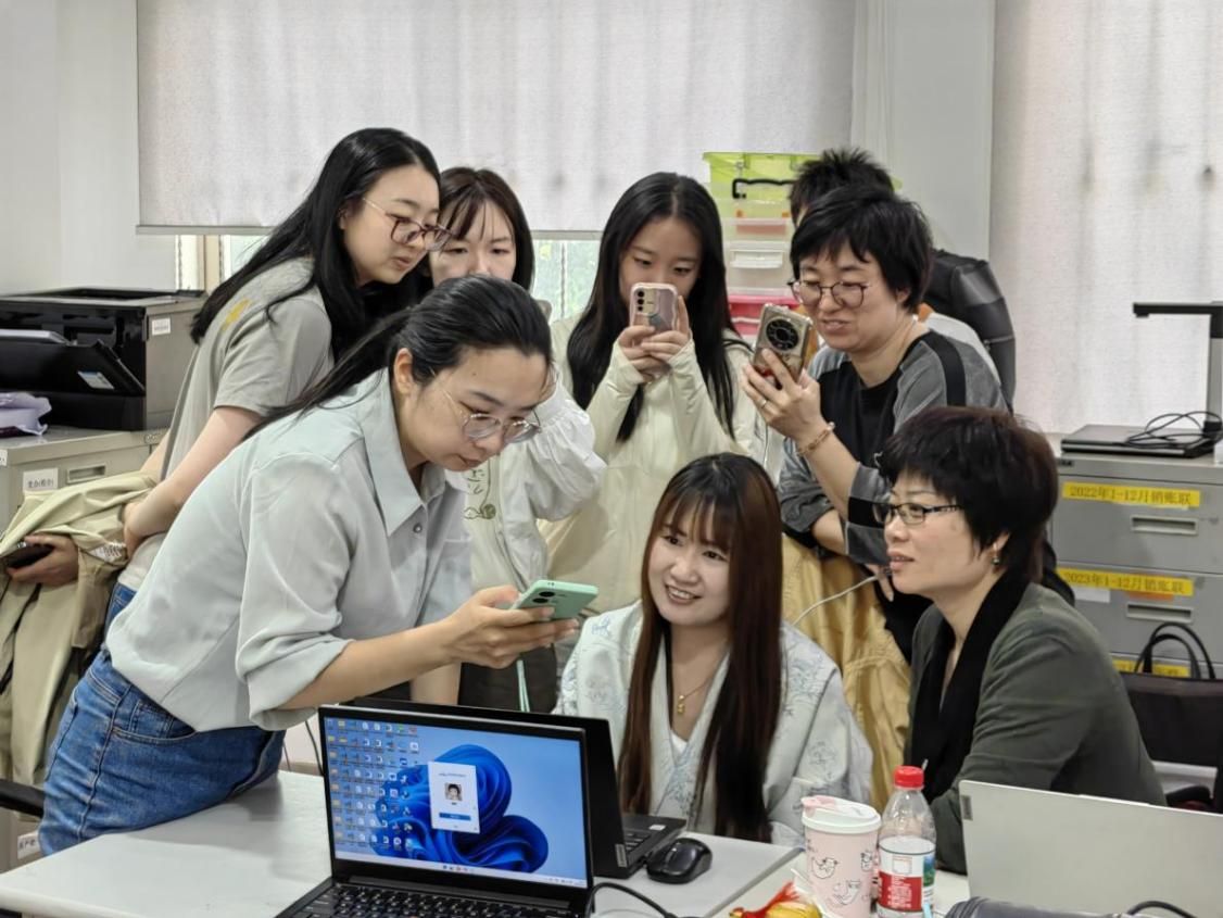 北京大学财务部一行来尊龙凯时调研AI赋能财务治理新实践——两校共探智能财务建设新路径-尊龙凯时