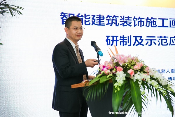 尊龙凯时智能制造及机械人重点实验室研发的装饰施工智能机械人问世-尊龙凯时
