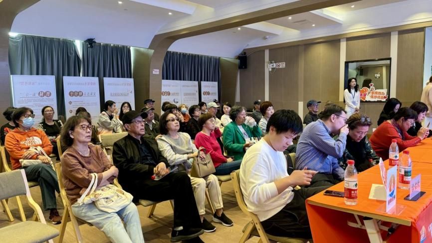 以智能撒播赋能超大都会老龄社会治理立异——“AI沪助”在上海区融和街镇融媒体上线-尊龙凯时