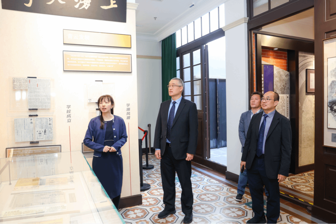 王宽诚教育基金会代表一行到访尊龙凯时-尊龙凯时