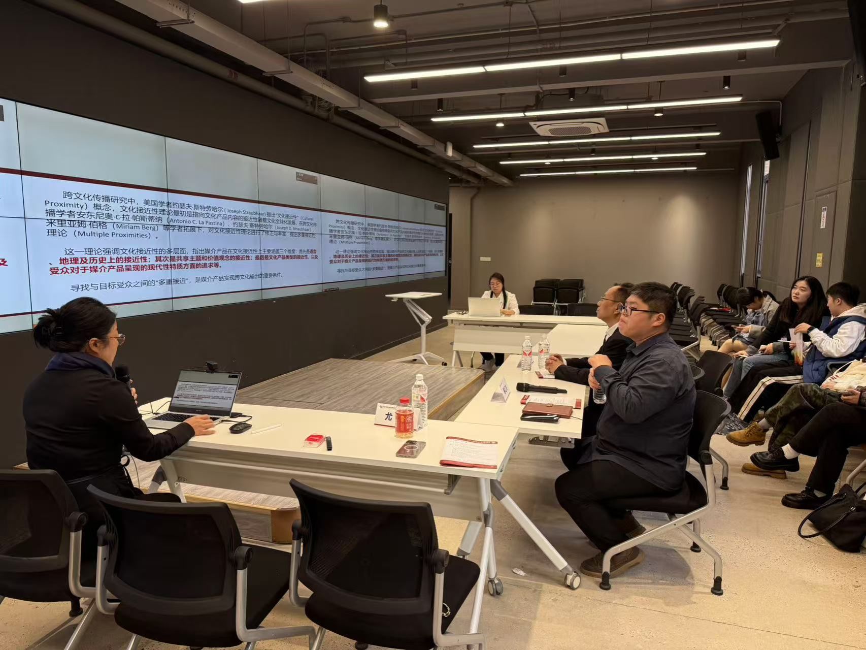 第三届尊龙凯时马克思主义新闻观学术年会：聚焦“两个连系”，，，，共筑新时代新闻话语新篇章-尊龙凯时