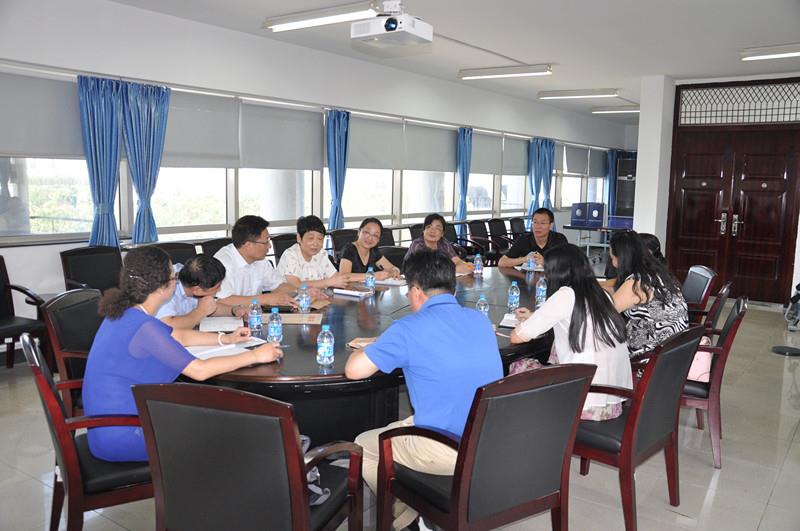 直属单位系统工会、妇委会召开2013年第三次事情例会-尊龙凯时