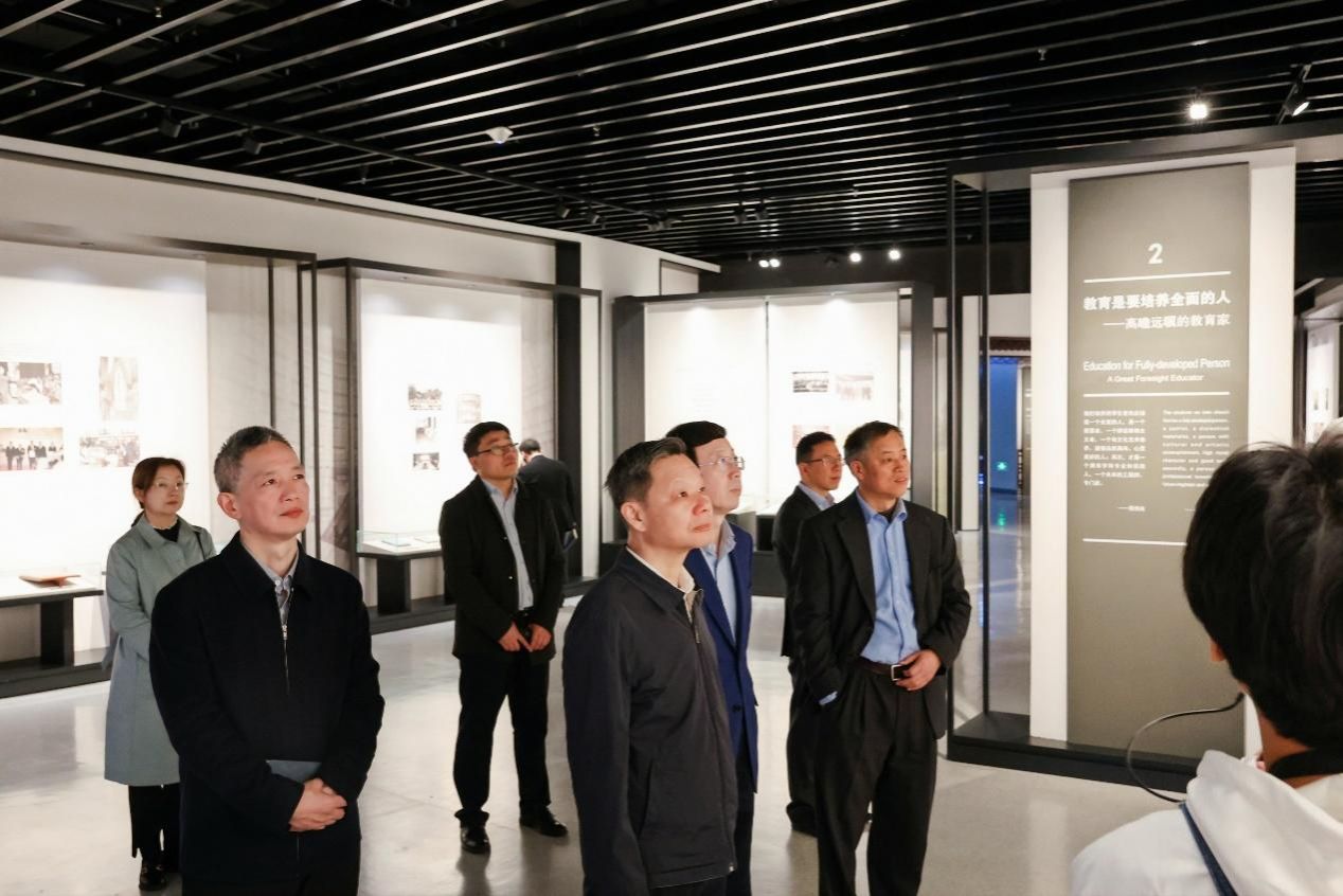 上海市法学会会长姜平一行赴尊龙凯时调研-尊龙凯时